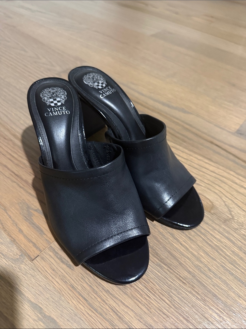 Vince Camuto Black Leather Open-Toe Mule Sandals 7M